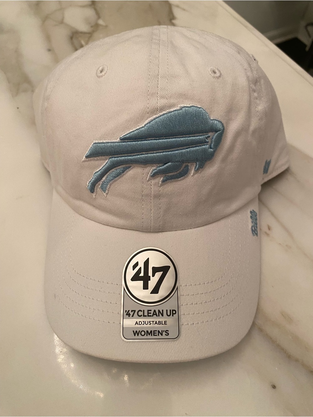 '47 Women's White Cap with Light Blue Buffalo Bills Logo